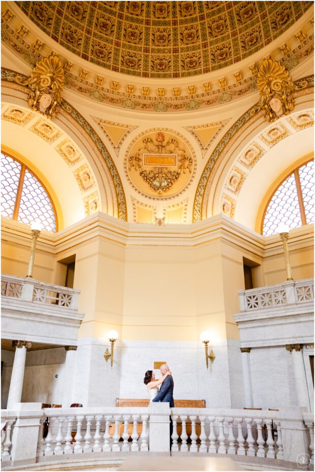 Westmoreland Courthouse Wedding 4th floor wedding portraits in the dome